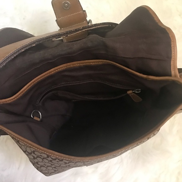 Coach Mini Signature 6377 Shoulder Bag - Picture 3 of 8